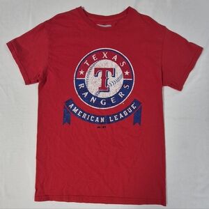 Majestic Red Texas Rangers Women's Small MLB T-shirt With Vintage Graphic Look